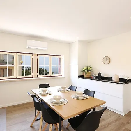 T2-sea View By Nazpina *