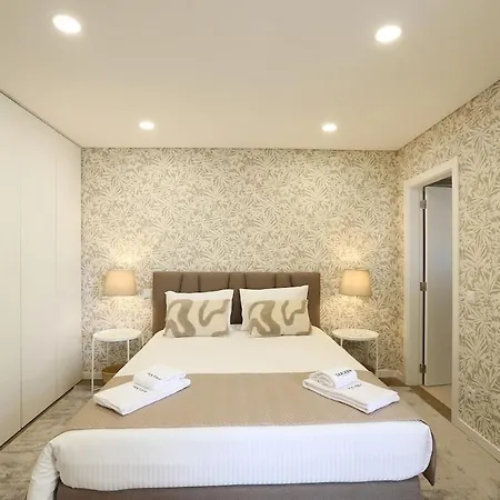 T2-sea View By Nazpina Daire