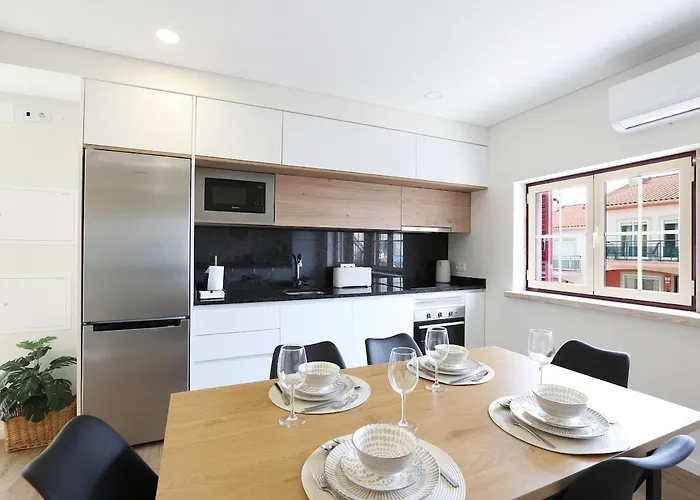 T2-sea View By Nazpina Apartment Nazaré