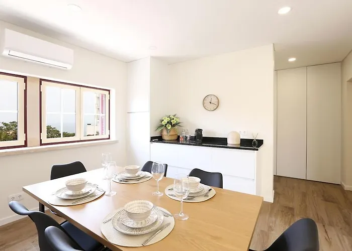 T2-sea View By Nazpina